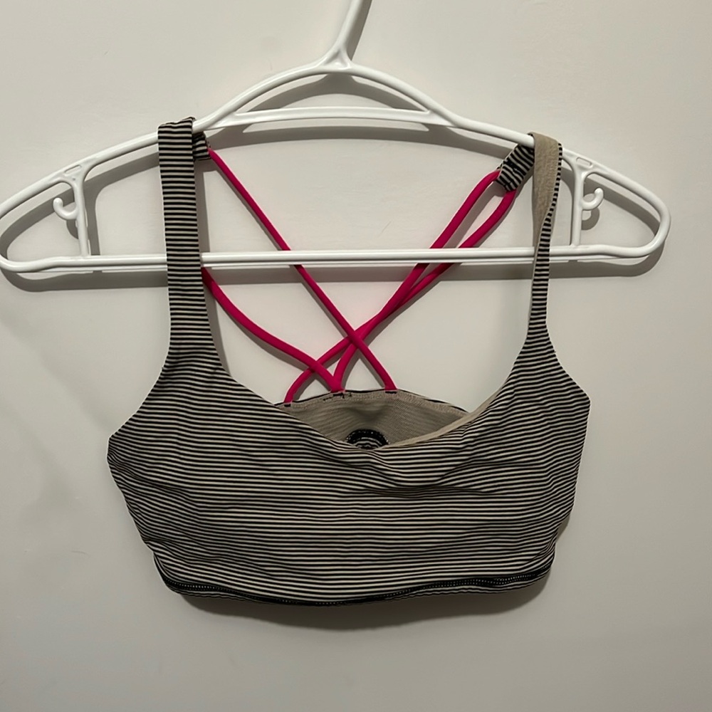 Lululemon sportsbra